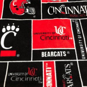 University of Cincinnati Bearcats Fleece 2 1/8 yds